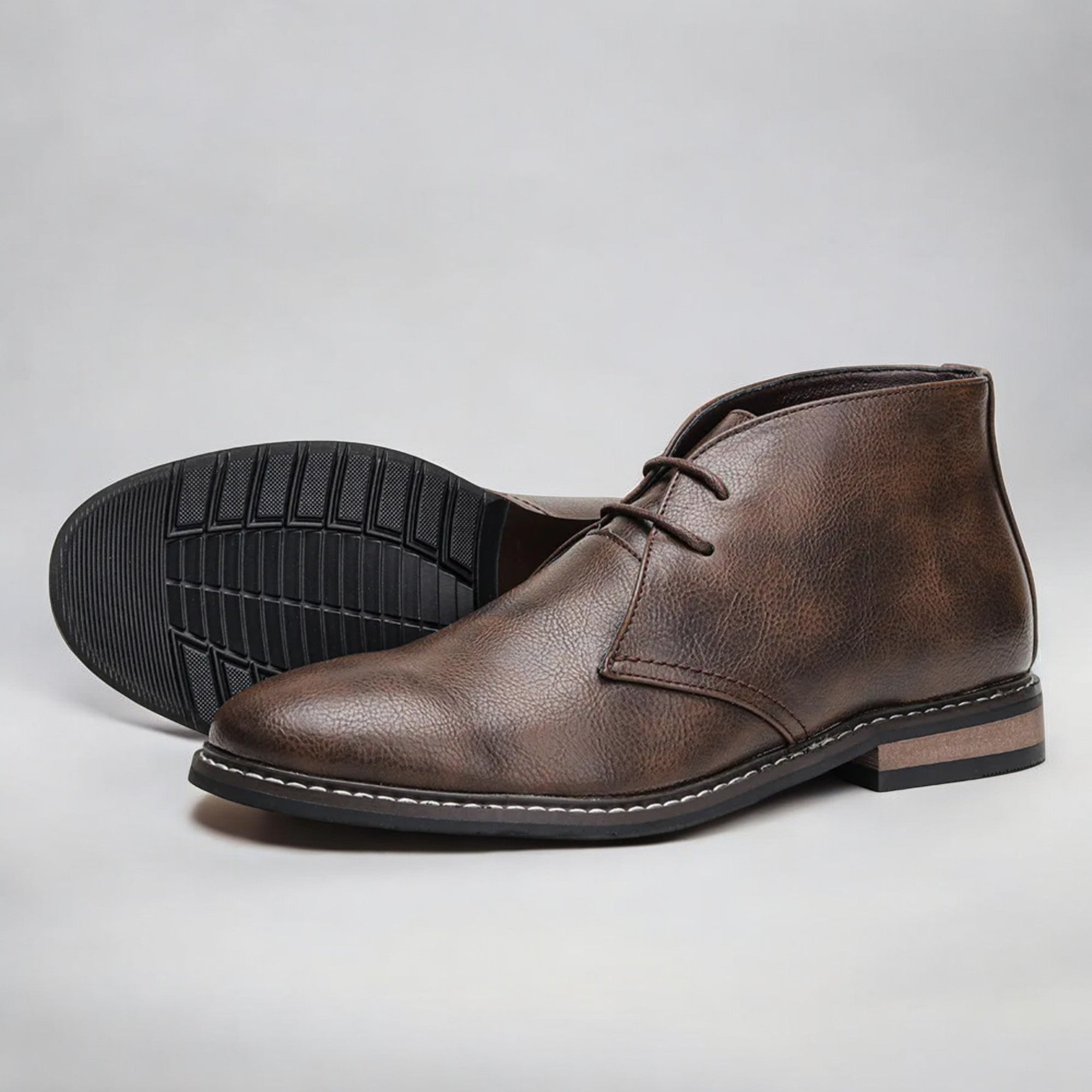 Dallas™ | Botas Chukka Atemporais