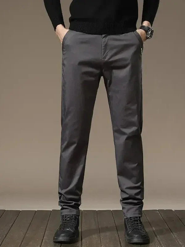 Malthe™ | Calças Básicas Retas