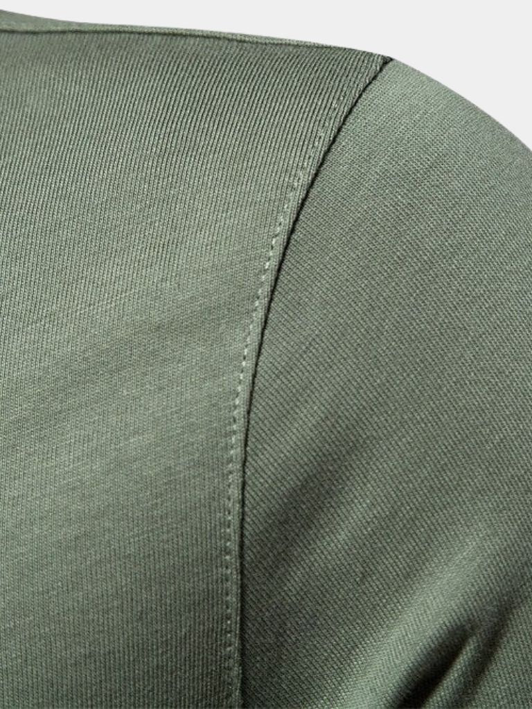 Mathias™ | Polo com Emblema Real