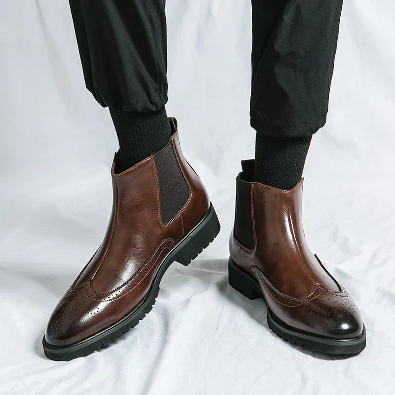 Dwight™ | Botas Chelsea em Couro Sintético