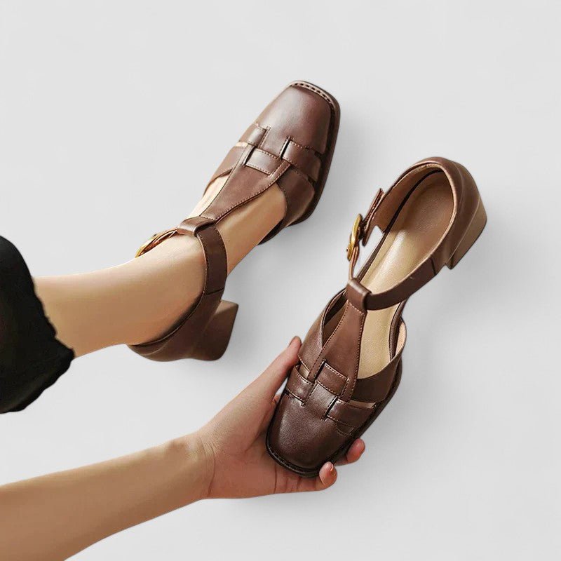 Laura | MaryJane Ortopédica