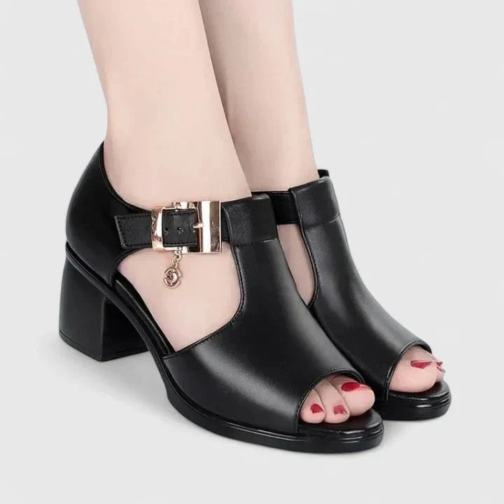 Pernille | Sandálias Elegantes